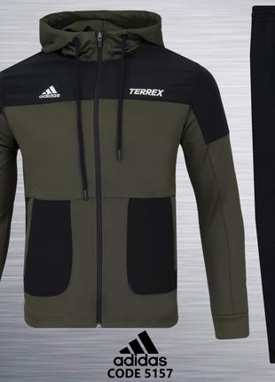 Мужской спортивный костюм Adidas Terrex Mts Wv ,р.S (44)