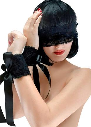 Эротический набор повязка на глаза и наручники Blindfold and H...