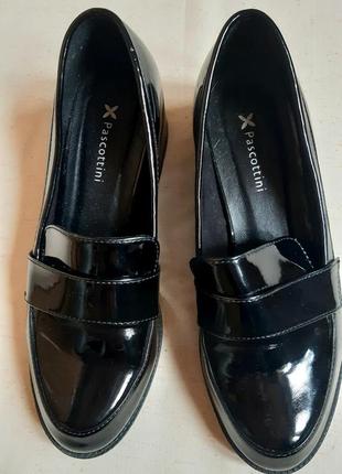 Туфли pascottini стильные черные лаковые лоферы размер 36