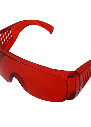 Защитные очки красные