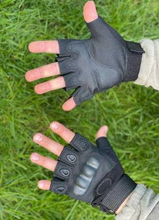 Военные тактические рукавицы без пальцев oakley чорные м