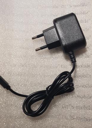 Зарядное устройство универсальное micro USB для кнопочного тел...