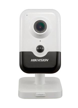 2 Mп IP видеокамера Hikvision c Wi-Fi DS-2CD2421G0-IW(W) (2.8 мм)