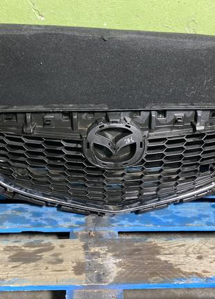 Решетка радиатора на Mazda CX-5 (KE) 2012-2014г. - KD4550712 -...