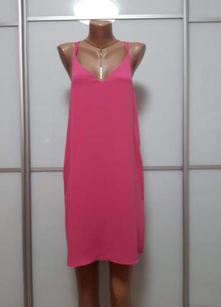 Розовое шикарное платье