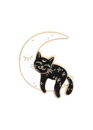 Значок / пин черный кот Oxa на белой луне