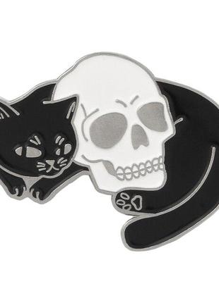 Значок / пин готический черный кот Oxa с черепом