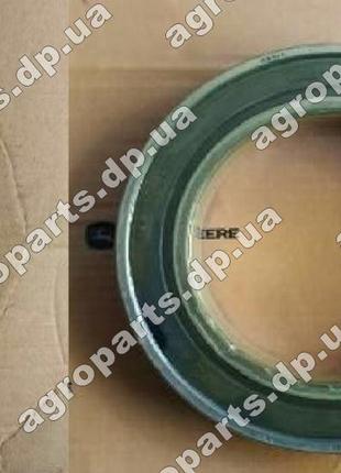 Подшипник AH125975 сферический John Deere BALL BEARING соломот...