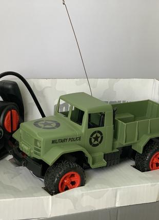 Машина военный грузовик на радиоуправлении 111-2 A военная машина