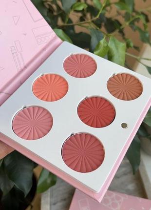 Палетка румян ofra charm your cheeks mini mix blush palette