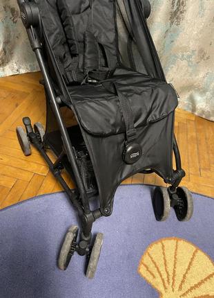 Прогулочная коляска britax holiday cosmos black