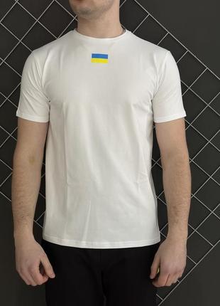 Футболка белая флаг украины