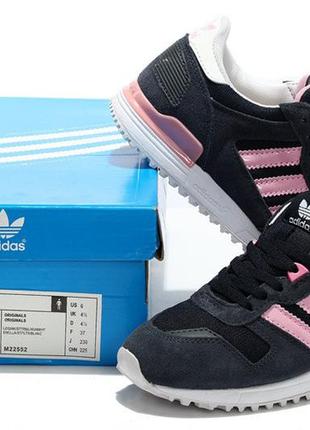 Модні кросівки adidas zx 700 жіночі