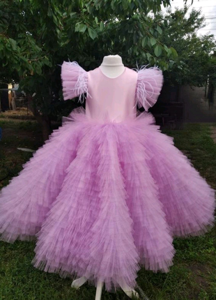 Платье  розовое детское нарядное  с рюшами
