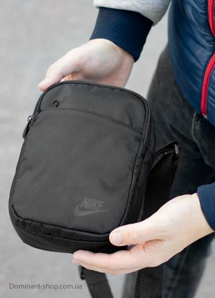 Маленькая городская сумка мессенджер мужская Nike Solo черная ...
