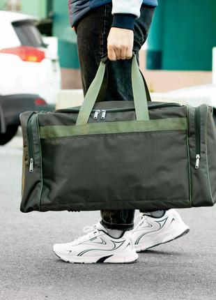 Велика дорожня спортивна сумка Fat зелена тканинна для поїздок...