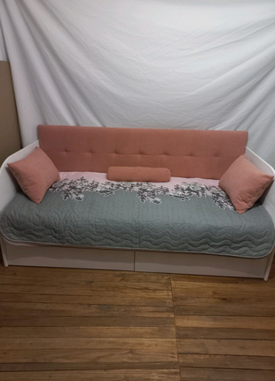 Підліткове ліжко "Комфорт" з системою Push to Open