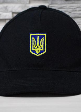 Кепка с гербом украины