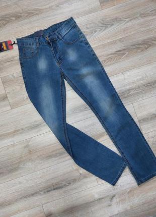 Легкие летние джинсы для подростка