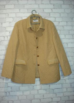 Легкая стеганая куртка "delmod" 50-52 р