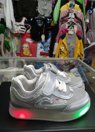 Светящиеся LED кроссовки для девочки серебристые размер 29