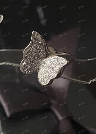Серьги-гвоздики бабочки серебряного цвета