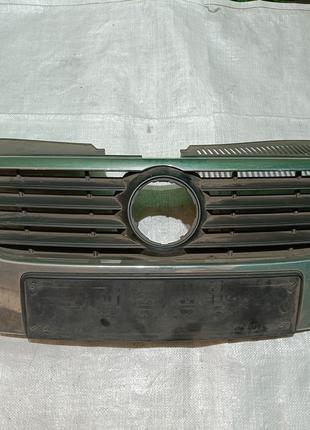 3C0853651B - Решітка радіатора хром VW PASSAT B6 05-10