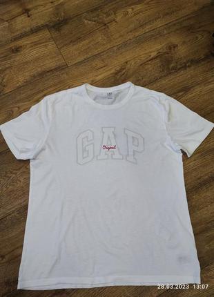 Gap футболка размер l