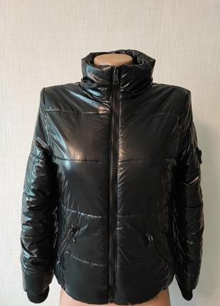 Куртка /черная / 10-12 лет