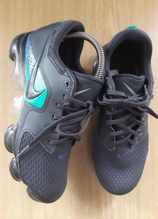 Оригинальные кроссовки nike