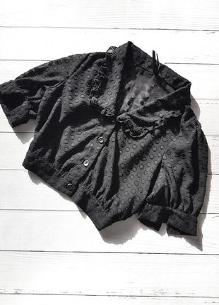 Блуза -топ черная  на пуговицах с воротником elli white