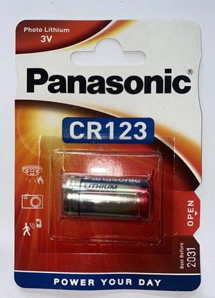 Батарейка литиевая CR123A Panasonic Lithium Power 3V