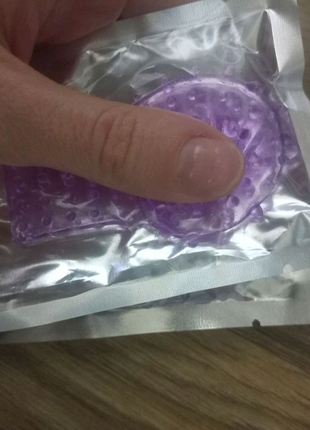 Многоразовый стимулирующий презерватив на палец