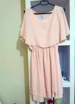 Плаття світло рожевого кольору, розмір 14