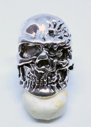 Каблучка сріблясте череп 37, Кольцо-череп