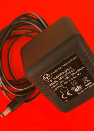 Зарядний блок живлення LEI Adaptor A41090080-C5 9 V 800 mA