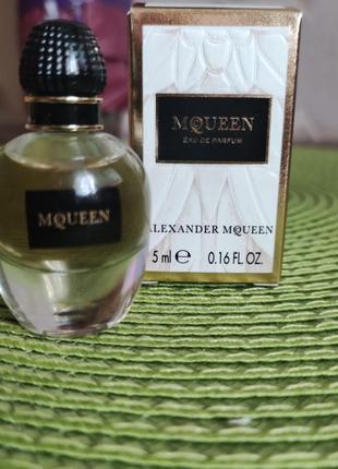 Alexander mcqueen mcqueen eau de parfum

парфюмированная вода ...
