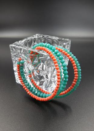 Набор браслетов бирюзового и кораллового  цвета