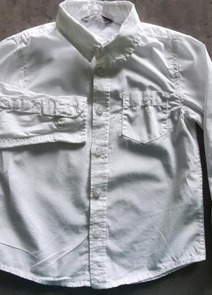 Белая рубашка для мальчика ( 98 размер)