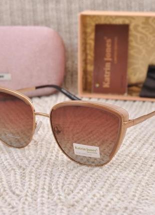 Фирменные солнцезащитные женские очки katrin jones kj0845