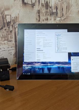 Планшет Microsoft Surface 3 1645 32GB + зарядное устройство