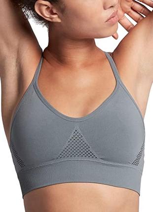 Nike seamless light bra  спортивний топ бра