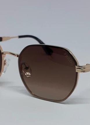 Окуляри в стилі prada жіночі сонцезахисні окуляри коричневі з ...