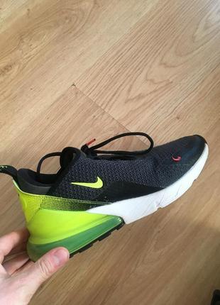 Крассовки nike air max 270