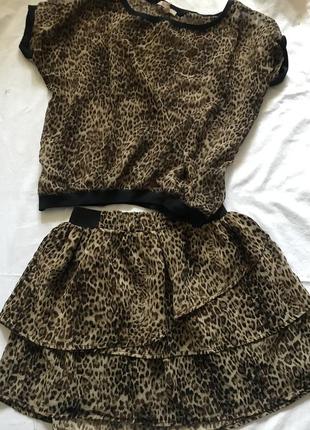 Комплект в леопардовом принте bershka юбка и рубашка