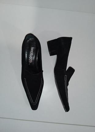 Чорні замшеві туфлі з гострим носком sanmarina 37р.
