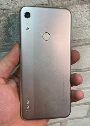 Розбирання Honor 8A (JAT-LX1) на запчастини, частинами, у розбір