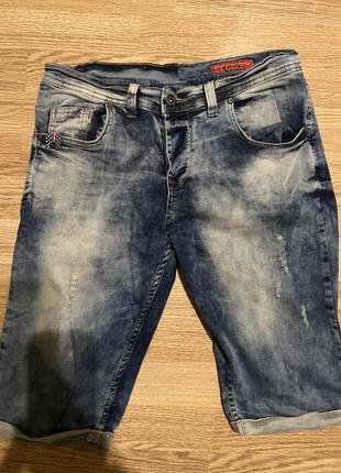 Продам джинсы шорты