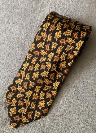 Шелковый галстук Англия London принт турецкий огурец черный желты