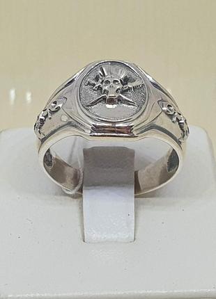 Серебряное мужское кольцо Пират. Артикул 60009Ч 21,5